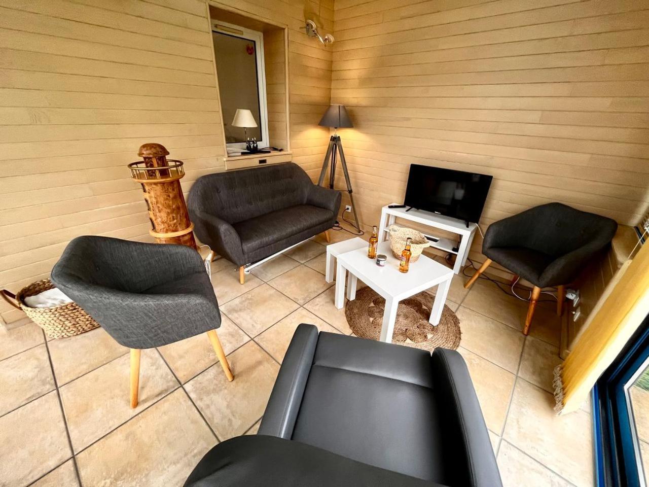 Keraven, Charmante Maisonnette, Piscine Commune 1-4 Personnes Moëlan-sur-Mer Exteriör bild
